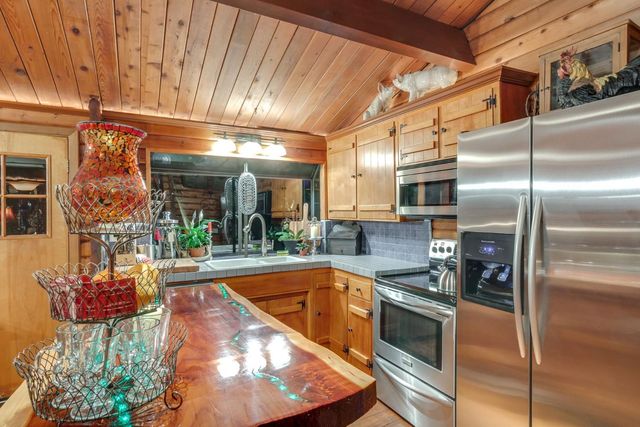 7333 Surette Ln, Loomis, CA 95650