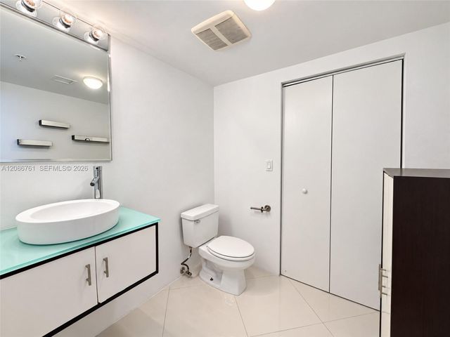 16699 Collins Avenue 1610, Sunny Isles Beach, FL 33160