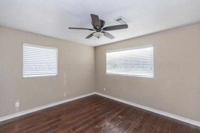 2300 PITTSBURG Street, Amarillo, TX 79103