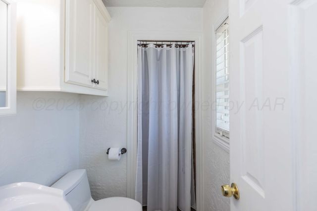 2300 PITTSBURG Street, Amarillo, TX 79103