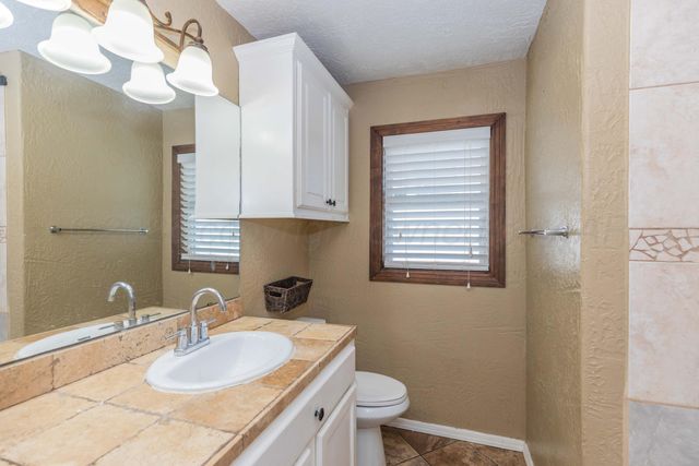 2300 PITTSBURG Street, Amarillo, TX 79103