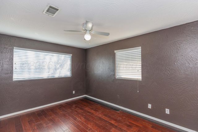 2300 PITTSBURG Street, Amarillo, TX 79103