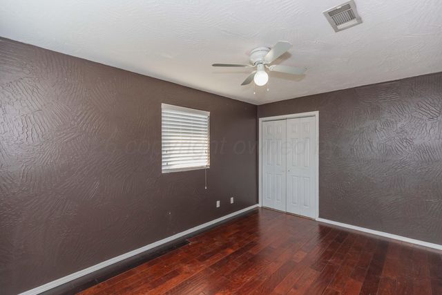 2300 PITTSBURG Street, Amarillo, TX 79103