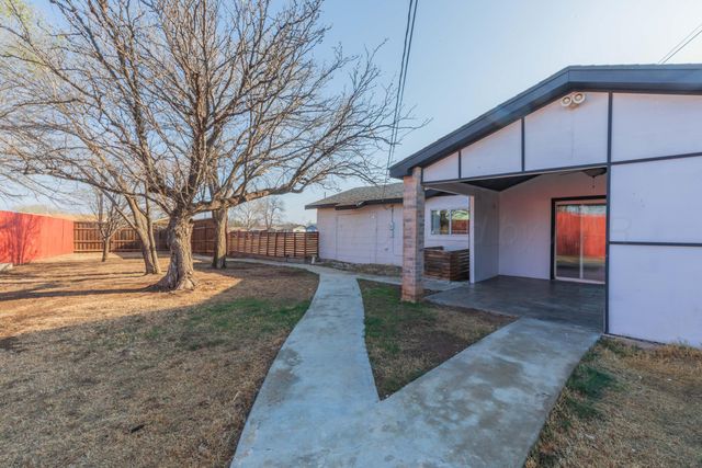 2300 PITTSBURG Street, Amarillo, TX 79103