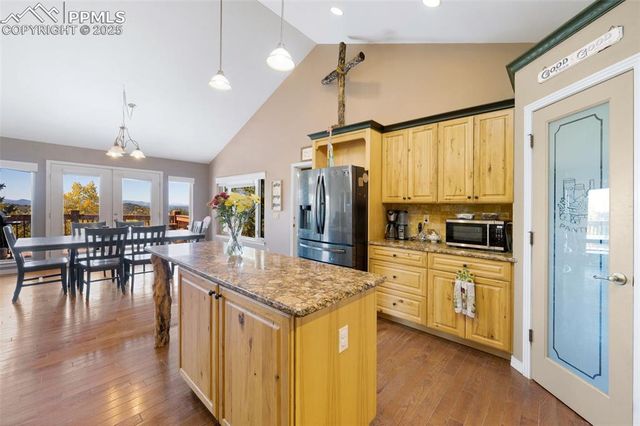 516 Saguache Drive, Florissant, CO 80816