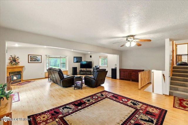 44775 Carver Drive, Kenai, AK 99611