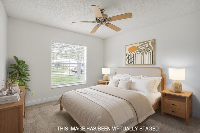 966 E 13th Square, Vero Beach, FL 32960