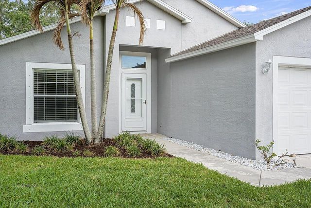 966 E 13th Square, Vero Beach, FL 32960