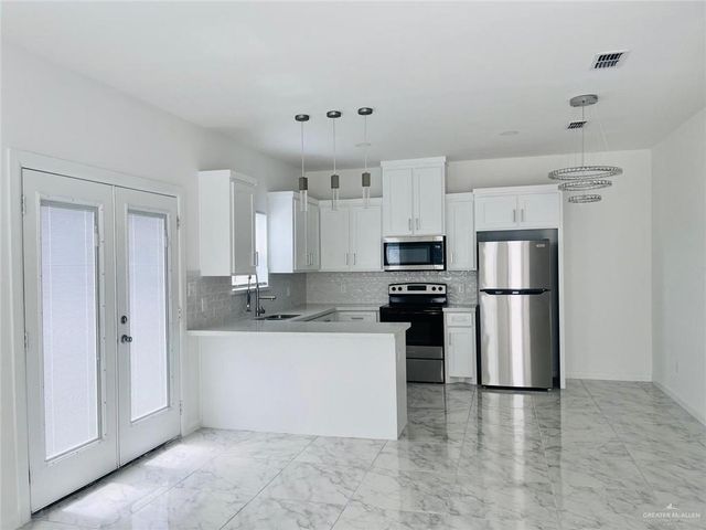 1420 Yankton Street 5, Alton, TX 78573