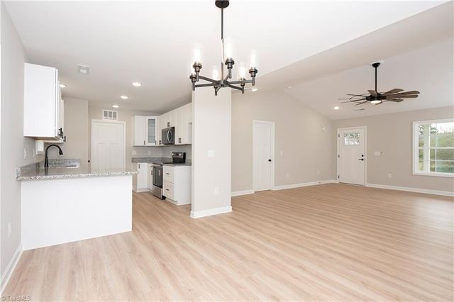 4185 Watts Street, Tobaccoville, NC 27050