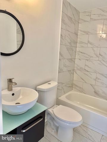 9759 LAKE SHORE DR, Montgomery Village, MD 20886