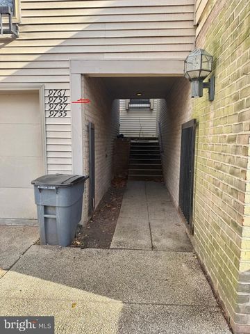 9759 LAKE SHORE DR, Montgomery Village, MD 20886