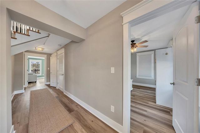 918 Pine Circle, Woodstock, GA 30189