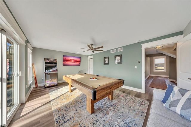 918 Pine Circle, Woodstock, GA 30189