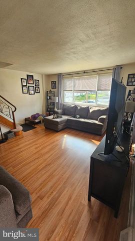 7829 HORROCKS ST, Philadelphia, PA 19152