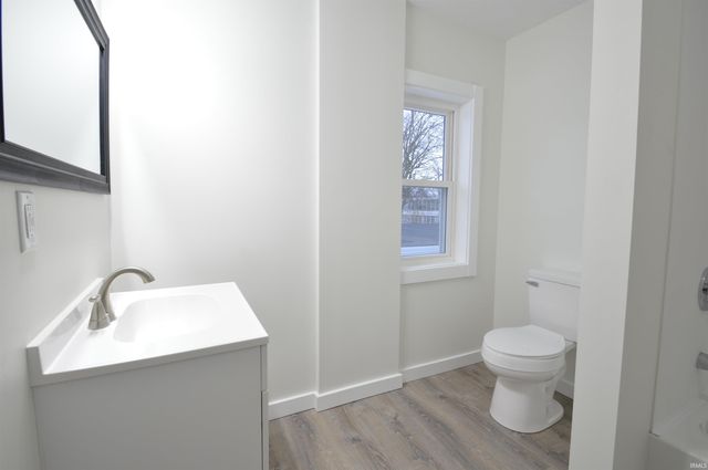 925 Archer Avenue, Fort Wayne, IN 46808