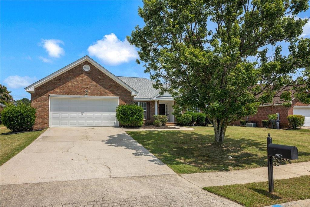 2071 Lake Forest Drive, Grovetown, GA 30813