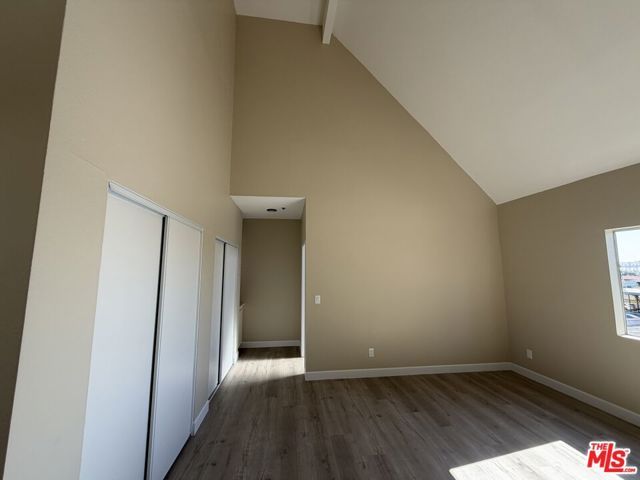 156 S Oak Knoll Avenue 301, Pasadena, CA 91101