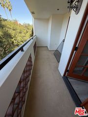 156 S Oak Knoll Avenue 301, Pasadena, CA 91101