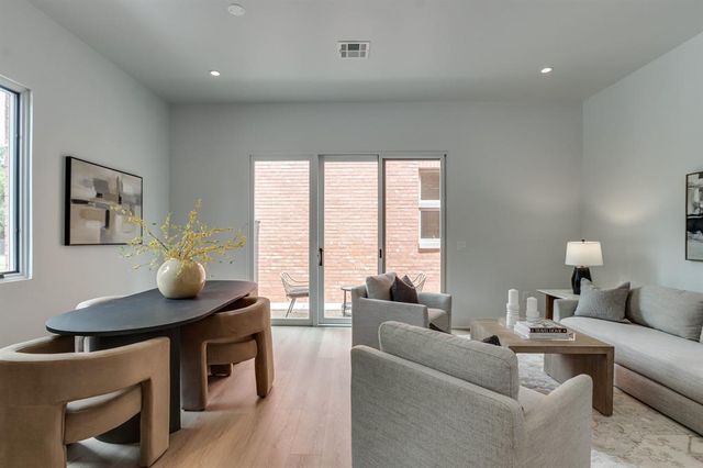 2822 N Robinson Avenue, Oklahoma City, OK 73103