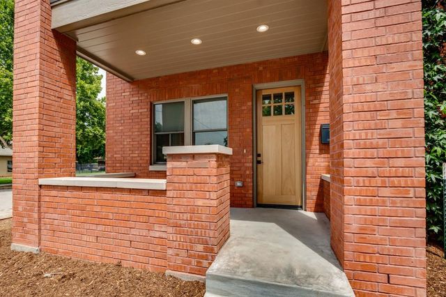 2822 N Robinson Avenue, Oklahoma City, OK 73103