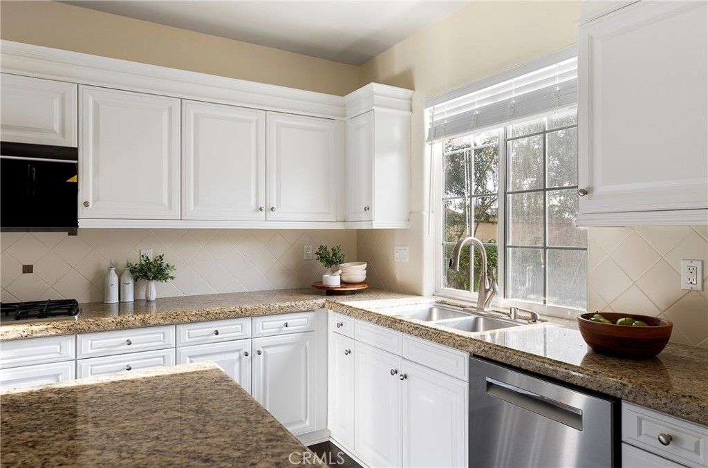 Image 34 of property listing at 18 Via Canero, San Clemente, CA 92673