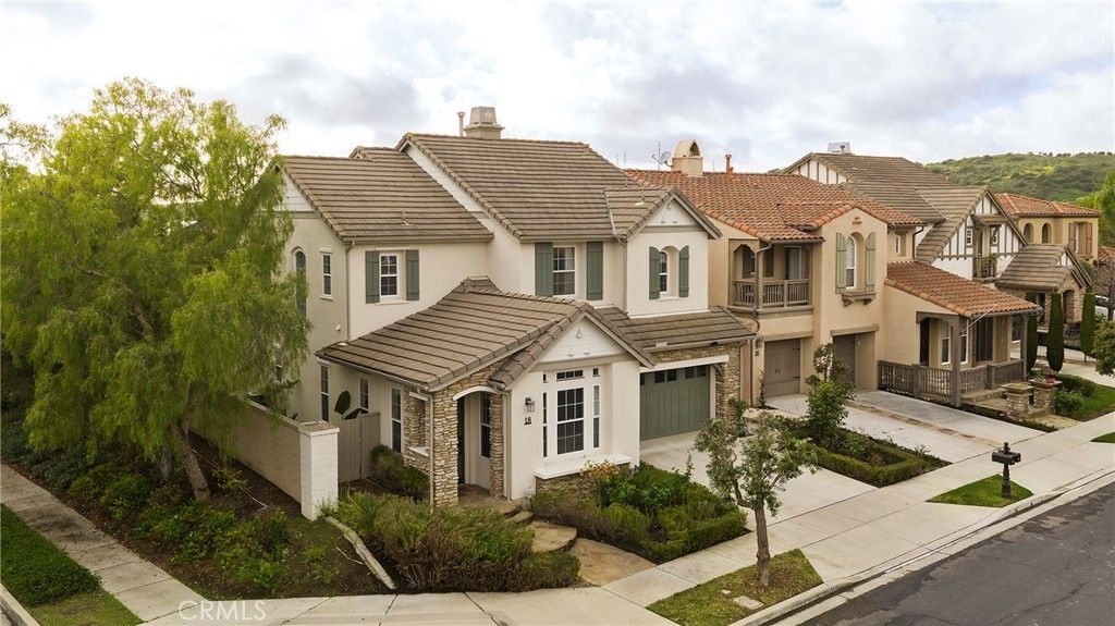 Image 54 of property listing at 18 Via Canero, San Clemente, CA 92673