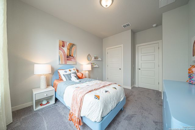 717 Willowbrook, New Braunfels, TX 78130