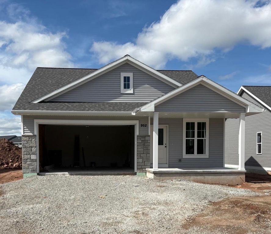 952 ENCLAVE COURT, De Pere, WI 54115
