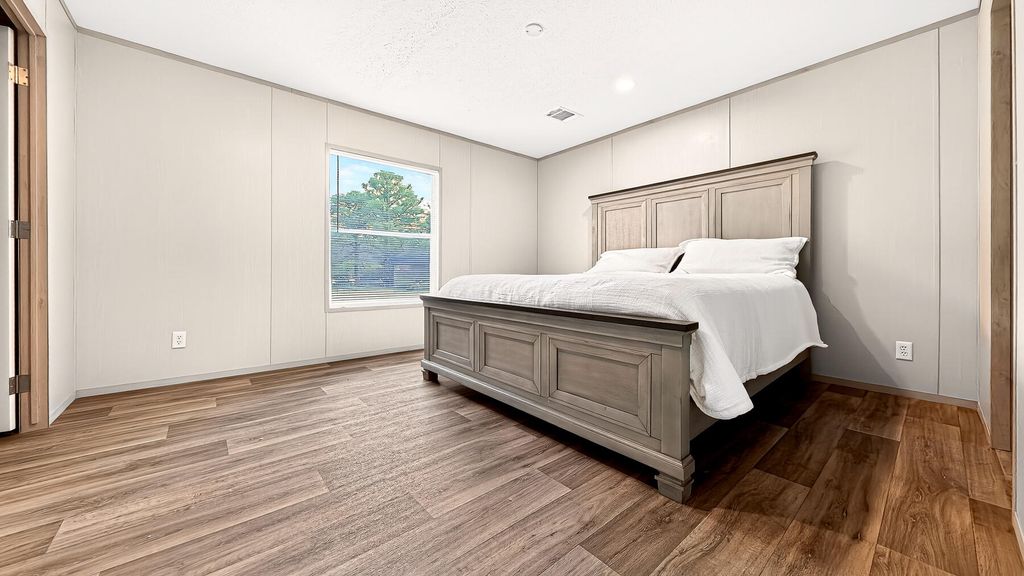 Image 14 of property listing at 122 Chapel Cross Road, Vance, SC 29163