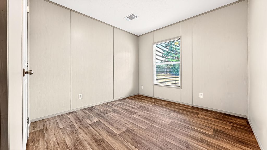 Image 23 of property listing at 122 Chapel Cross Road, Vance, SC 29163