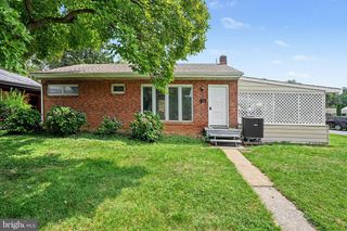 3799 CHESTNUT ST, Camp Hill, PA 17011