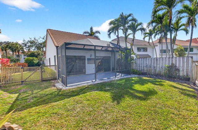 5536 Fox Hollow Dr Drive, Boca Raton, FL 33486