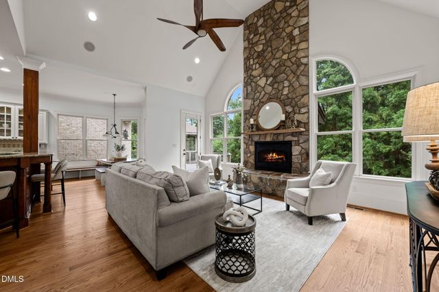 6116 Crescent Knoll Drive, Raleigh, NC 27614