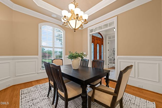 6116 Crescent Knoll Drive, Raleigh, NC 27614