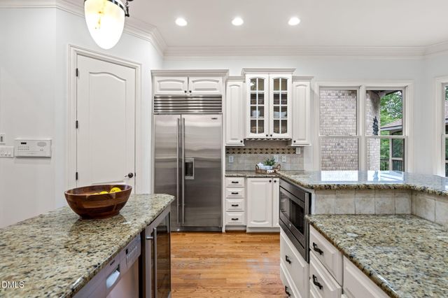 6116 Crescent Knoll Drive, Raleigh, NC 27614