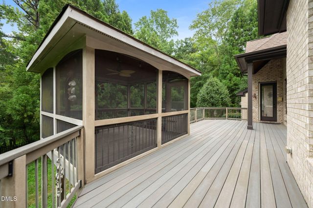 6116 Crescent Knoll Drive, Raleigh, NC 27614