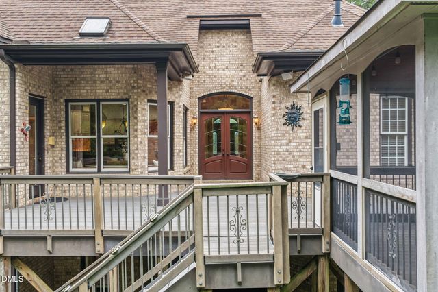 6116 Crescent Knoll Drive, Raleigh, NC 27614