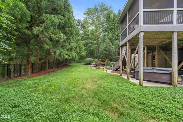 6116 Crescent Knoll Drive, Raleigh, NC 27614