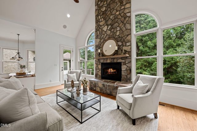 6116 Crescent Knoll Drive, Raleigh, NC 27614