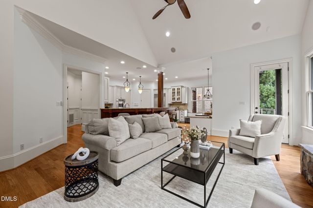 6116 Crescent Knoll Drive, Raleigh, NC 27614