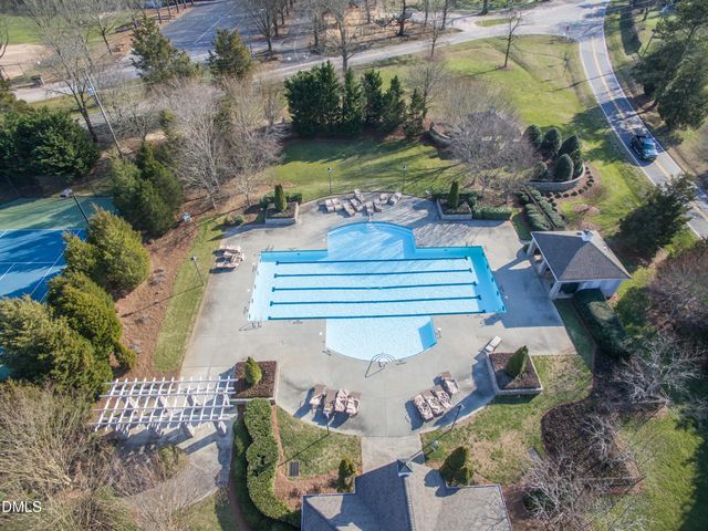 6116 Crescent Knoll Drive, Raleigh, NC 27614