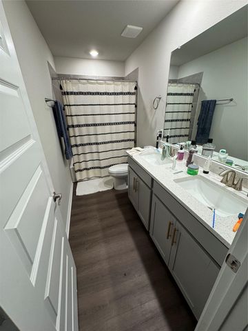 429 El Capitan LOOP, Dripping Springs, TX 78620