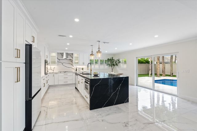 2069 SW 7th Court, Boca Raton, FL 33486