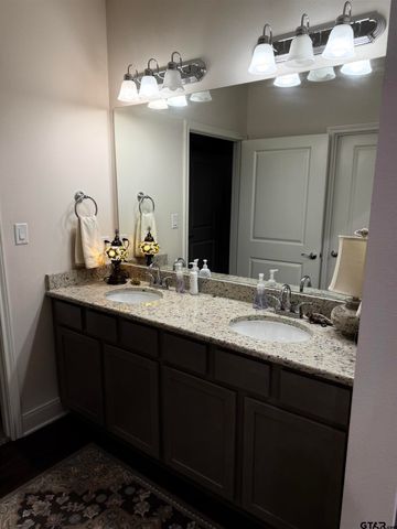 6179 HAMILTON WAY, Tyler, TX 75703