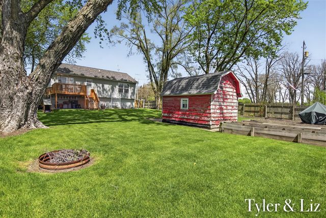 10298 Gordon Street, Zeeland, MI 49464