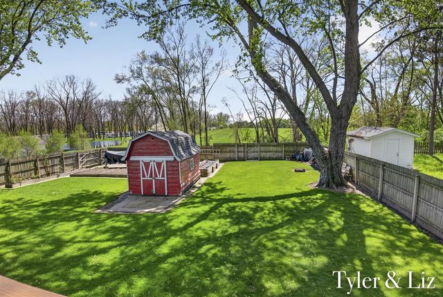 10298 Gordon Street, Zeeland, MI 49464
