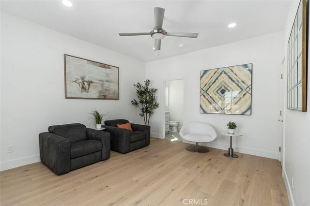 233 Santa Ana, Newport Beach, CA 92663