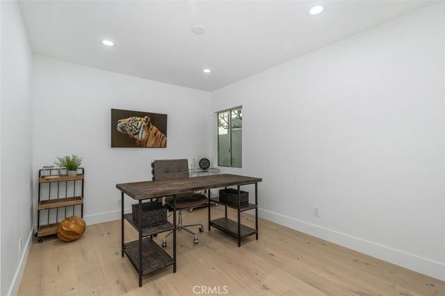 233 Santa Ana, Newport Beach, CA 92663