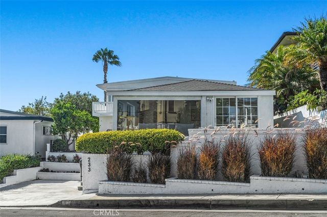233 Santa Ana, Newport Beach, CA 92663